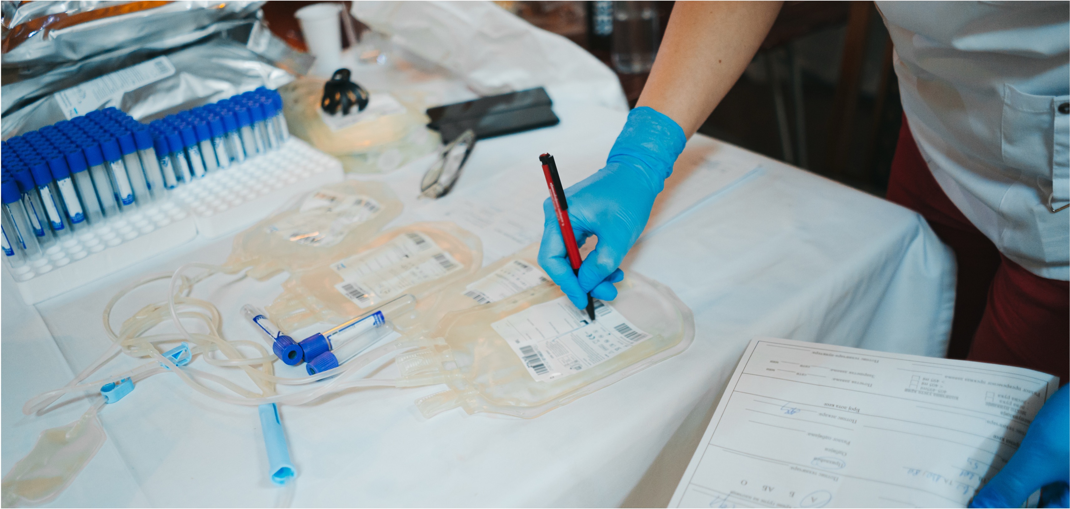 Blood blag traceability